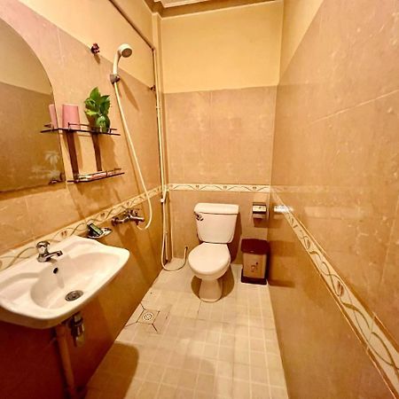 Nice Guesthouse Phnom Penh Bagian luar foto