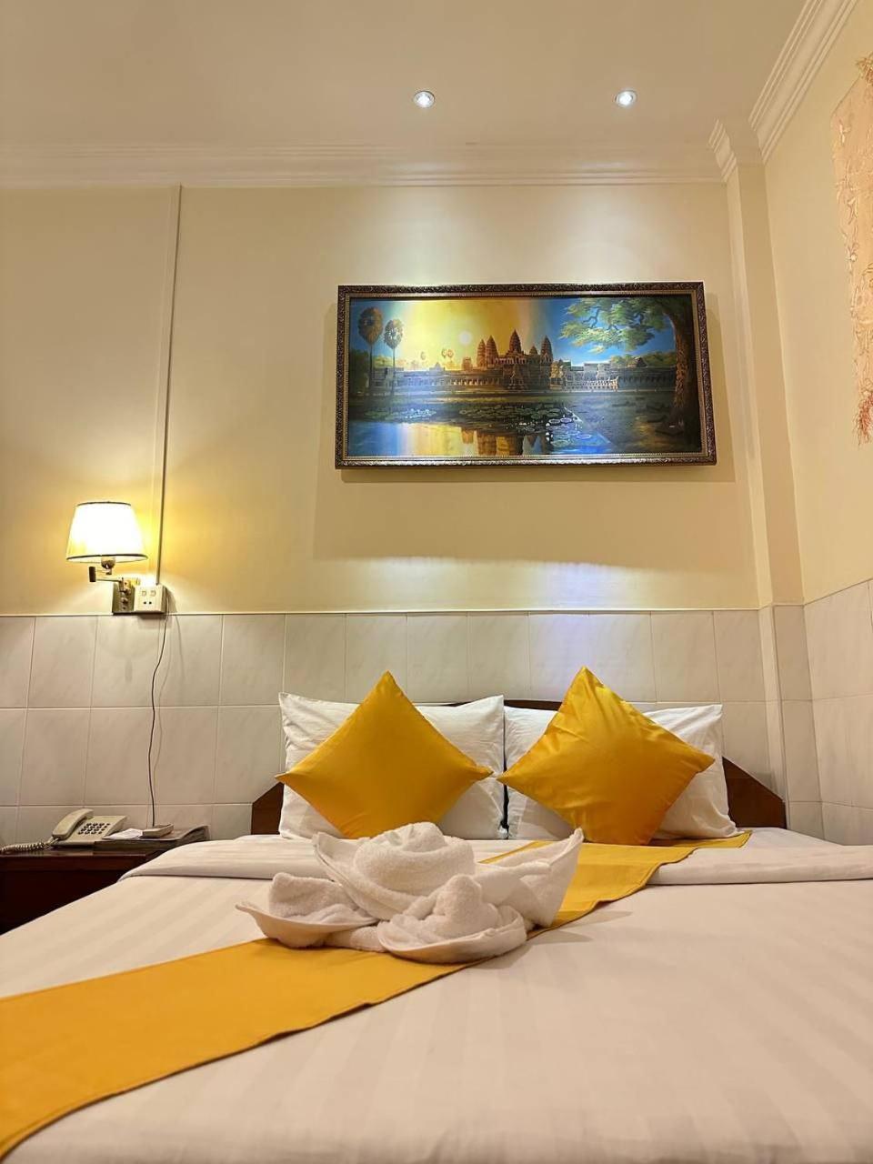 Nice Guesthouse Phnom Penh Bagian luar foto