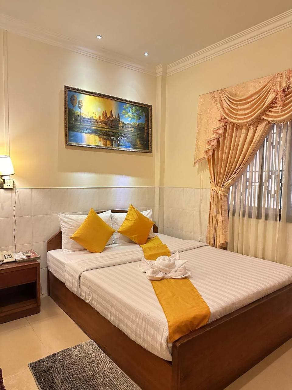 Nice Guesthouse Phnom Penh Bagian luar foto