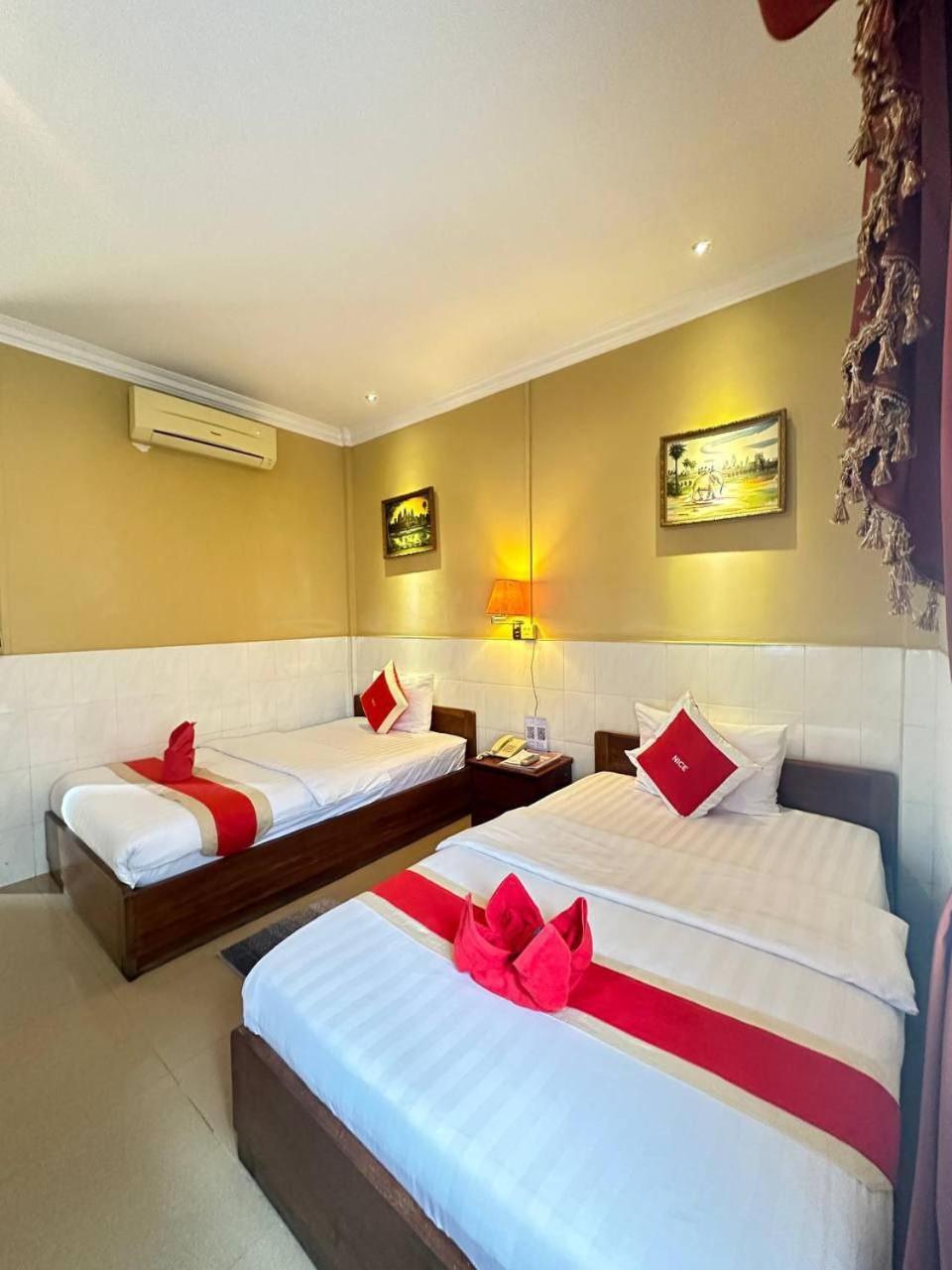 Nice Guesthouse Phnom Penh Bagian luar foto