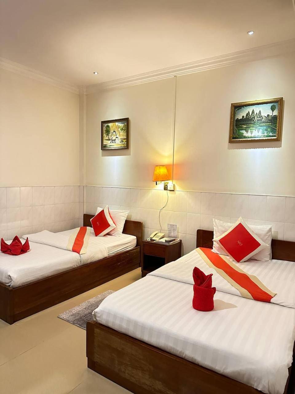 Nice Guesthouse Phnom Penh Bagian luar foto