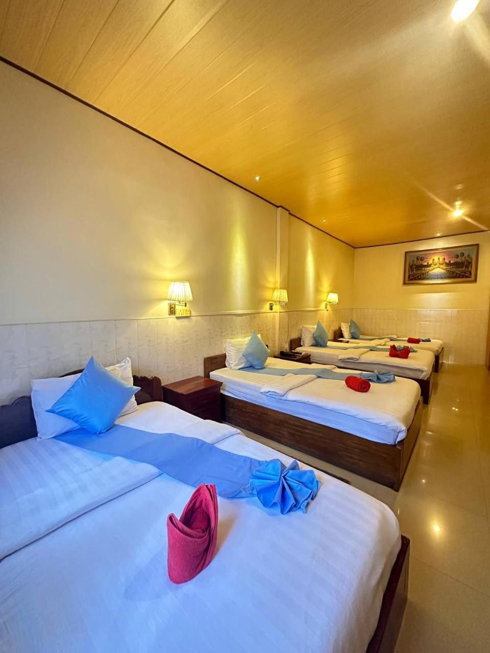 Nice Guesthouse Phnom Penh Bagian luar foto