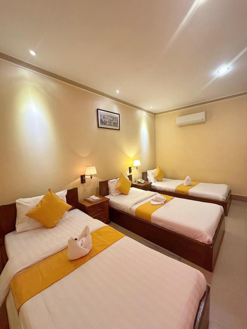Nice Guesthouse Phnom Penh Bagian luar foto