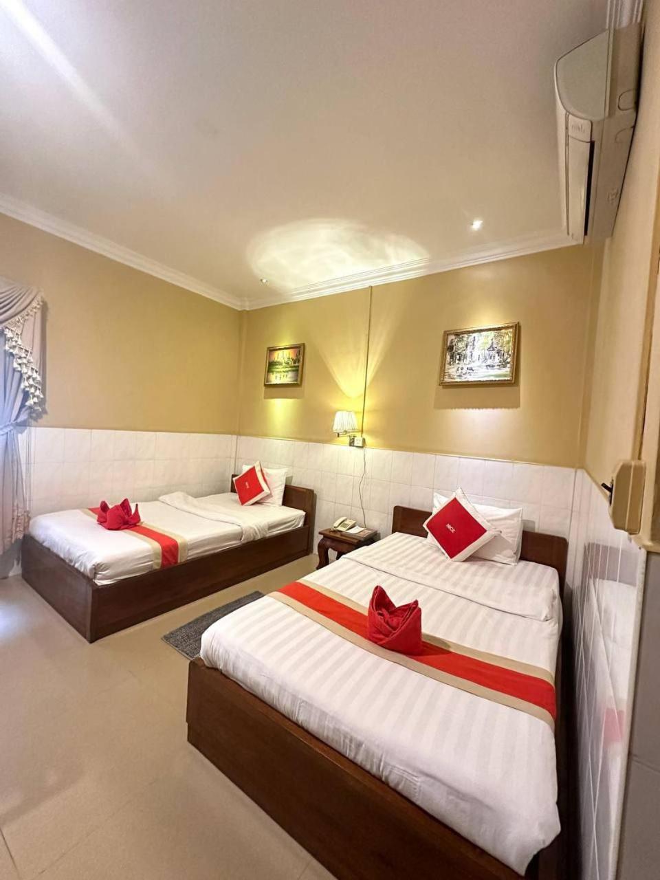 Nice Guesthouse Phnom Penh Bagian luar foto