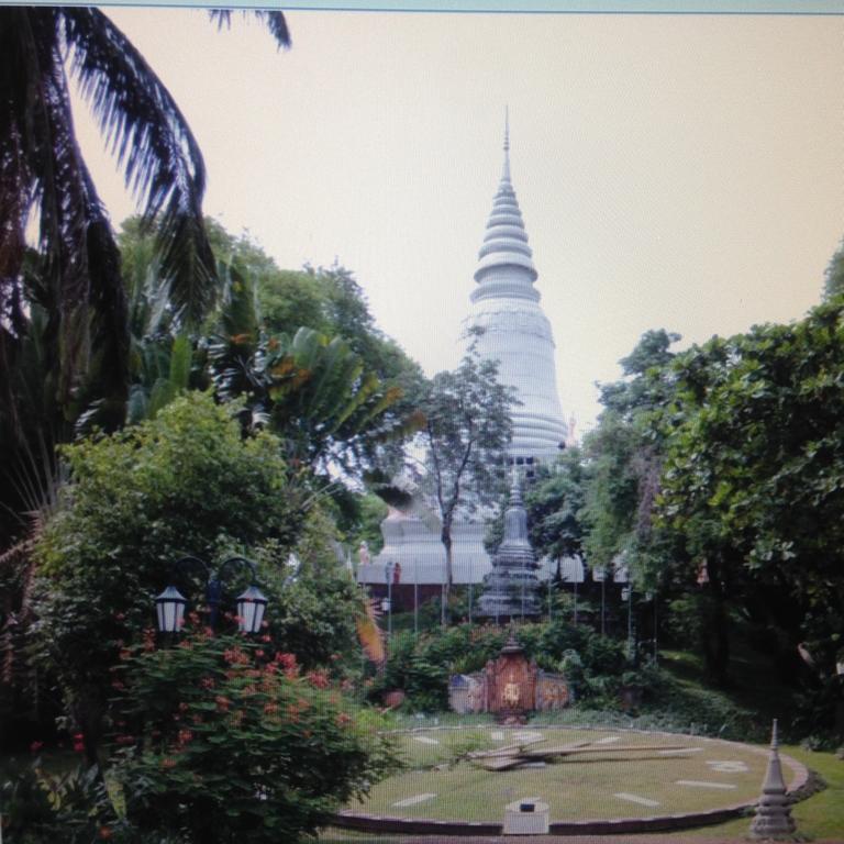 Nice Guesthouse Phnom Penh Bagian luar foto