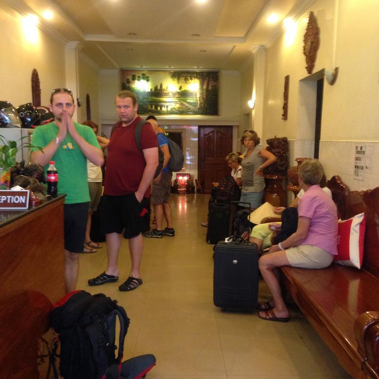 Nice Guesthouse Phnom Penh Bagian luar foto
